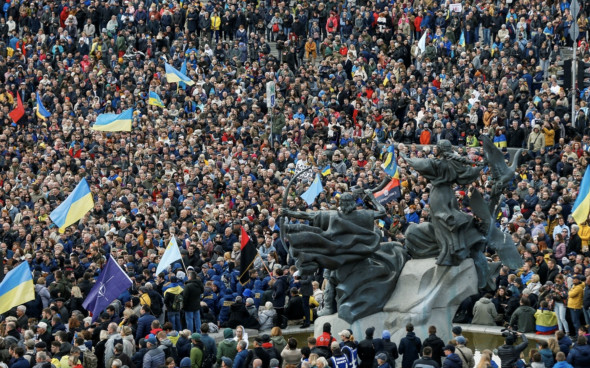 В Киеве 10 тысяч человек вышли на акцию против «формулы Штайнмайера»
