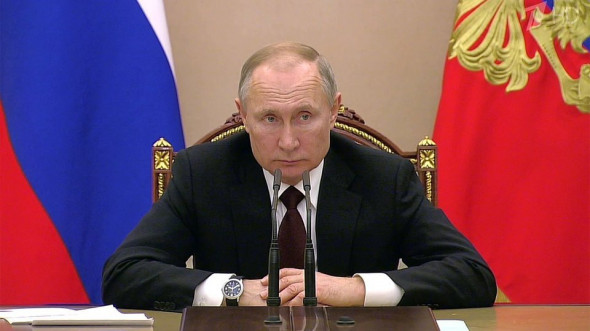 Путин из-за вируса ответил губернатору фразой «на то вы и работаете»