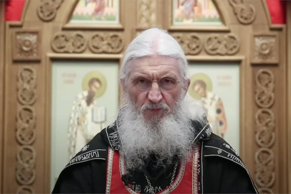 Схиигумен Сергий Романов захватил монастырь на Урале и выставил охрану из казаков