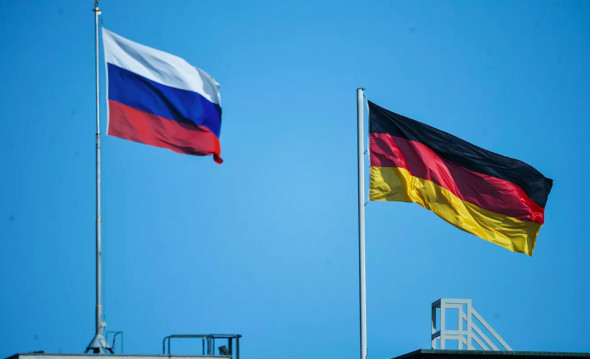 «Говорят с русскими»: в США нашли «странное» в отношениях Берлина и Москвы
