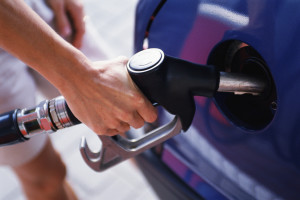 Михаил Делягин: Чтобы цены на бензин снижались, руководство ЦБ должно пойти под суд?