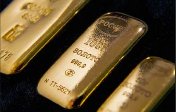 Развод с долларом: рубль предложили привязать к золоту