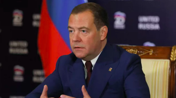 Медведев: американский печатный станок сломается в попытках сломить Россию