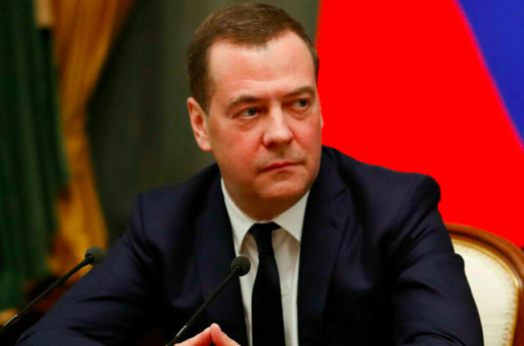 Медведев: США стремятся присвоить право верховного арбитра международной морали