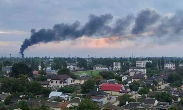 Взрывы на складе боеприпасов в Крыму прекратились