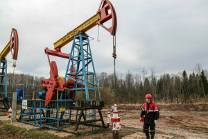 ЕС отложит введение потолка цен на российскую нефть из-за разногласий