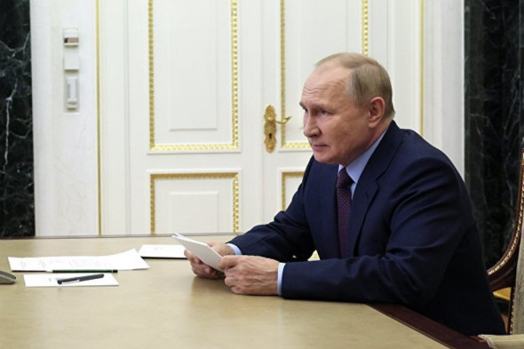 Путин поручил облегчить процедуру банкротства россиян