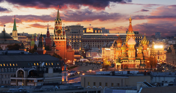 В трясине псевдорыночных реформ. Хроники развала экономики России и возможности вывода страны из кризиса
