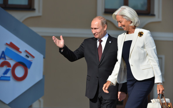 Невозможно укрепить власть Кремля, если финансовая политика определяется МВФ 