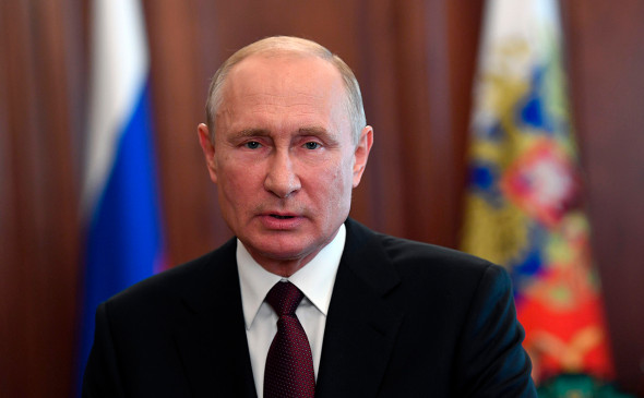 Путин предупредил о возможности коронавируса «качнуться в любую сторону»