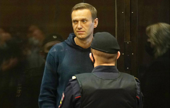 ФСИН просит суд заменить условный срок Навальному на 3,5 года колонии