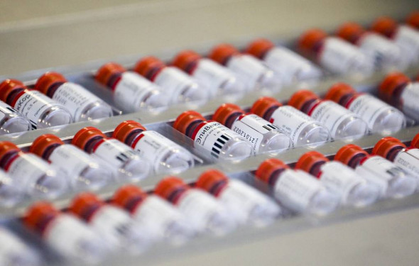 Разработчик «Эпиваккороны» заявил об отсутствии смертей, связанных с вакциной в России