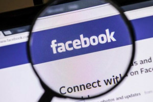 Крупнейший за 13 лет сбой обрушил Facebook, Instagram и Whatsapp