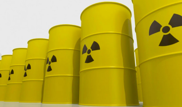 В Россию ввезут больше тысячи тонн урановых отходов из Франции