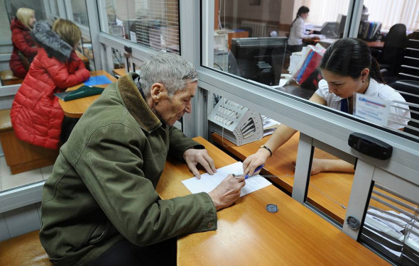 Кремль надеется, что задача индексации пенсий по уровню инфляции скоро будет решена