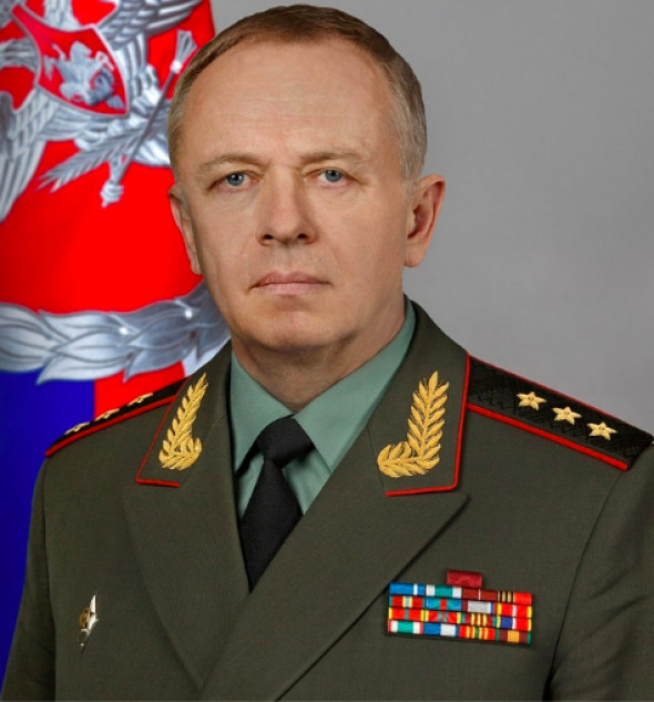 Замминистра обороны РФ провел брифинг для иностранных военных атташе