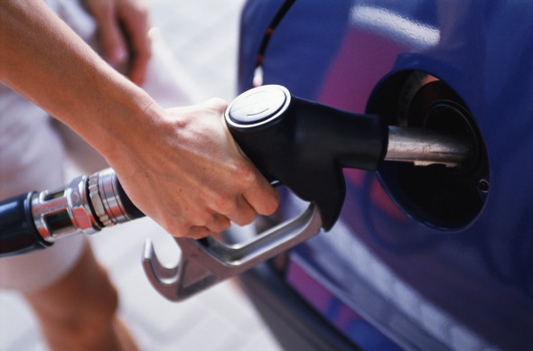 Михаил Делягин: Чтобы цены на бензин снижались, руководство ЦБ должно пойти под суд?