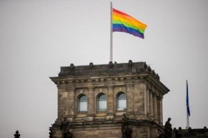 Новая традиция Европы: в Берлине проходит ежегодный гей-парад