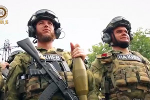 «На Киев»: видео бойцов с такими нашивками опубликовал Рамзан Кадыров