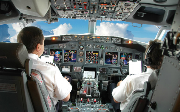 Впереди планеты всей: вторые пилоты в России станут виртуальными