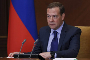Дмитрий Медведев: референдумы меняют вектор развития России на десятилетия